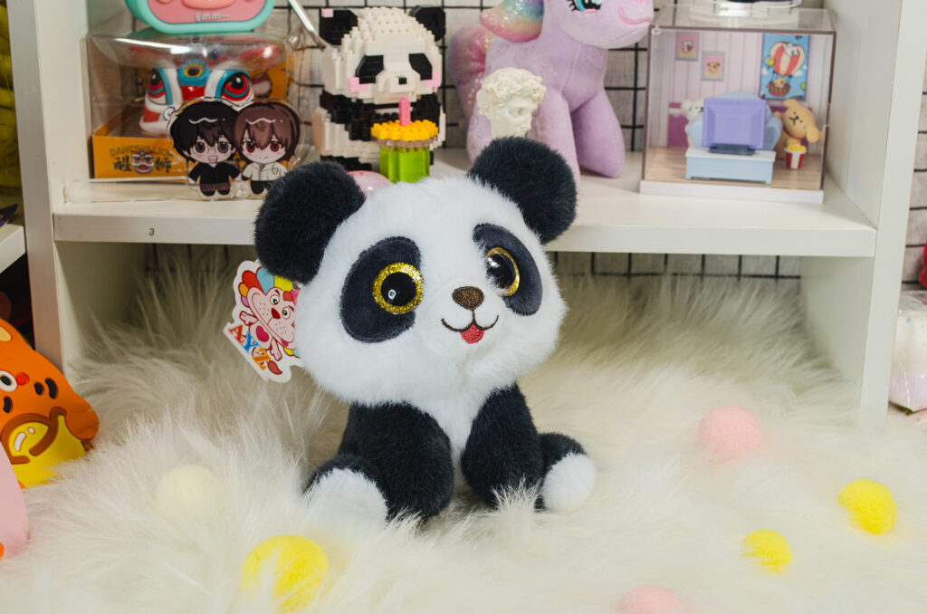 毛绒玩具,可爱玩偶, 毛绒玩具挂件, 背包挂件, 动物玩偶, 包包挂饰, 毛绒公仔挂件,
礼物礼品, 品牌玩具, 熊猫玩偶,玩具钥匙扣, 