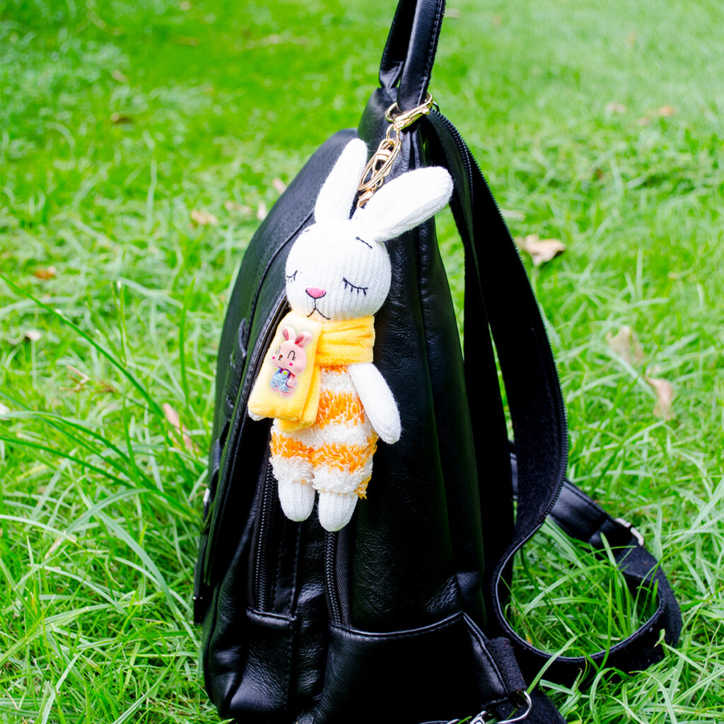 Xiong Workshop - Mengmeng Rabbit Keychain Pendant
Bag Pendant，Rabbit pendant，Backpack keychain pendant，Plush Doll，Decorative hanging decorations，gift，Holiday gifts，Trend Pendant，Backpack ornament，