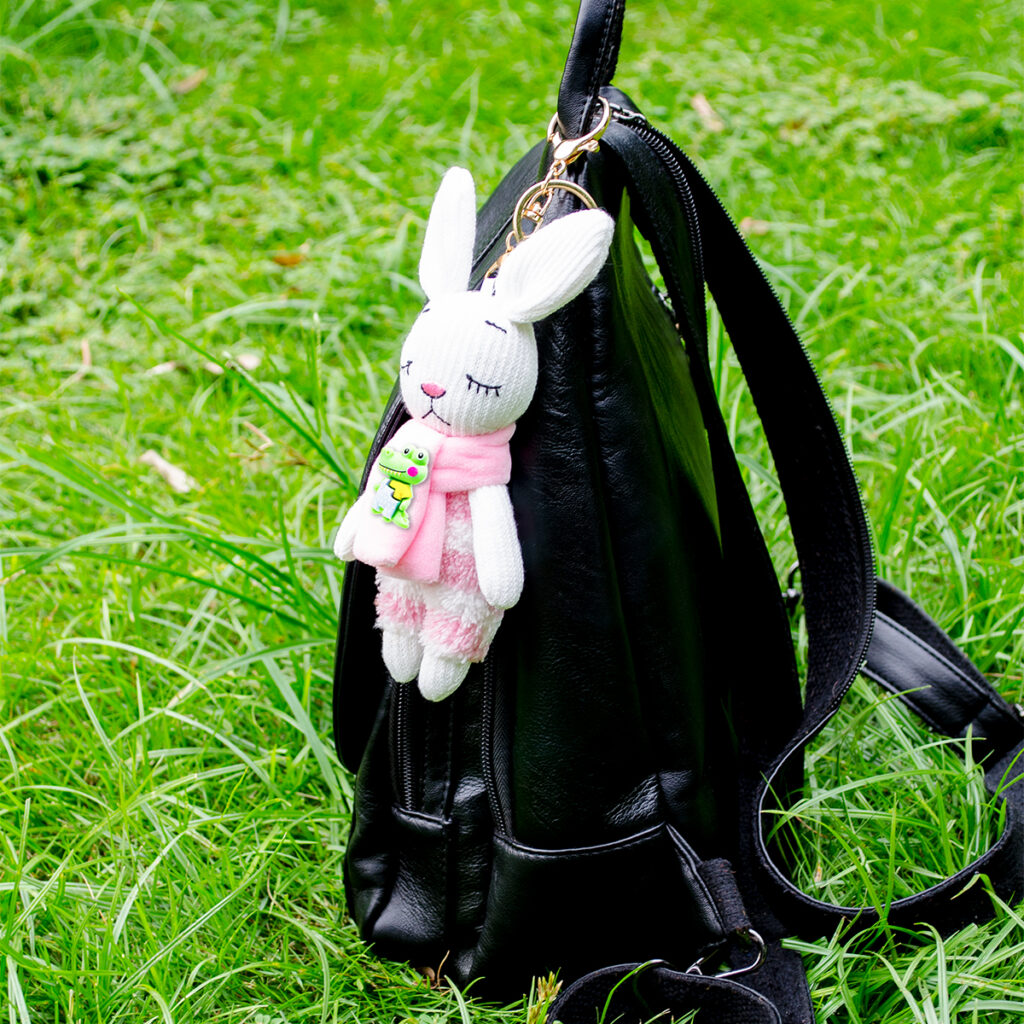Xiong Workshop - Mengmeng Rabbit Keychain Pendant
Bag Pendant，Rabbit pendant，Backpack keychain pendant，Plush Doll，Decorative hanging decorations，gift，Holiday gifts，Trend Pendant，Backpack ornament，